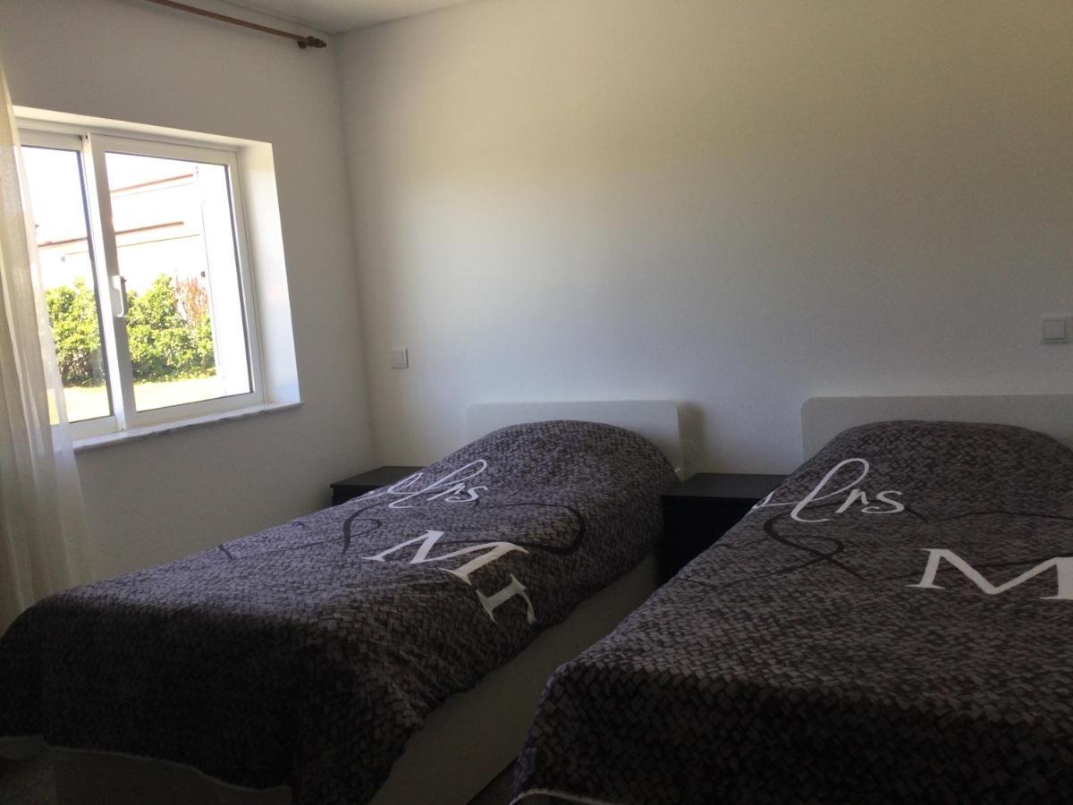 Room Villa Ribeiro Pilgrims Way To Santiago Bike A Garage For Marinhas Esposende Exterior foto