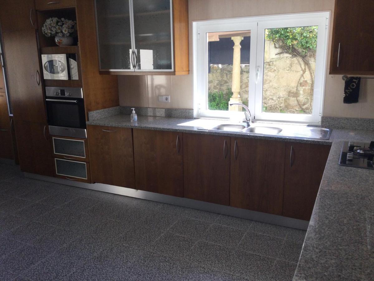 Room Villa Ribeiro Pilgrims Way To Santiago Bike A Garage For Marinhas Esposende Exterior foto